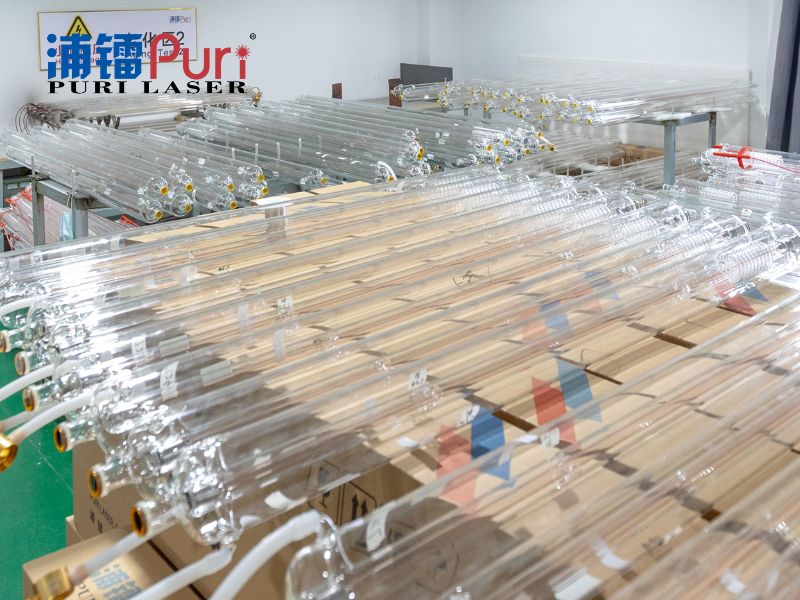 Cómo elegir el tubo láser de CO₂ adecuado: potencia, vida útil y calidad del haz